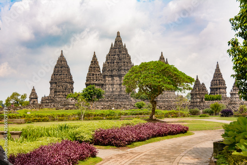 Konstfotografi Landscape of Prambanan temple compounds with beautiful garden