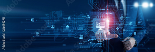 Quadro su tela Software genius touch of smart Computer Science circuit board and compiling complex coding algorithms on a modern holographic interface