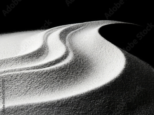 Black and White Sand Dune Waves with Smooth Curved Lines Isolated on Dark Background Ideal for Zen Minimalist Interior Design Banner