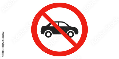 Fotografía No cars allowed sign with a red circle and slash isolated.