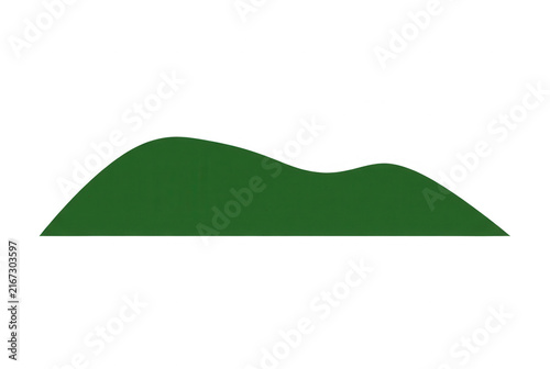 Illustration vectorielle minimaliste représentant une colline verte isolée sur un fond blanc pur, idéale pour des designs graphiques épurés, des icônes de paysage ou des projets de nature.