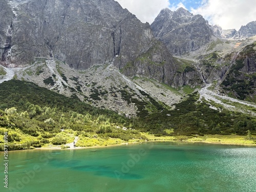 Canvas Print lake and mountains