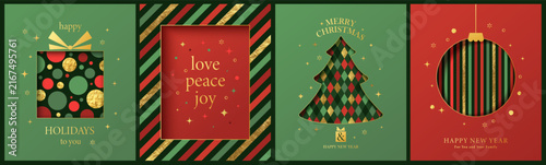 Fotografía Merry Christmas greeting card template in paper cut style