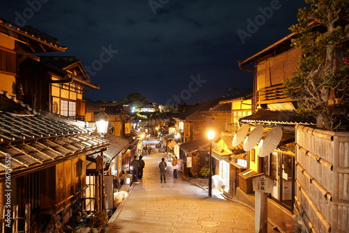 Foto 祇園　夜景　三年坂　京都