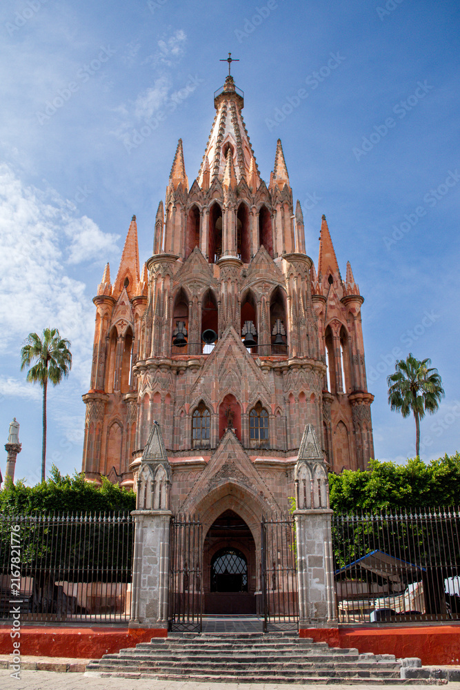 Fototapeta premium Parish of San Miguel de Allende in Guanajuato