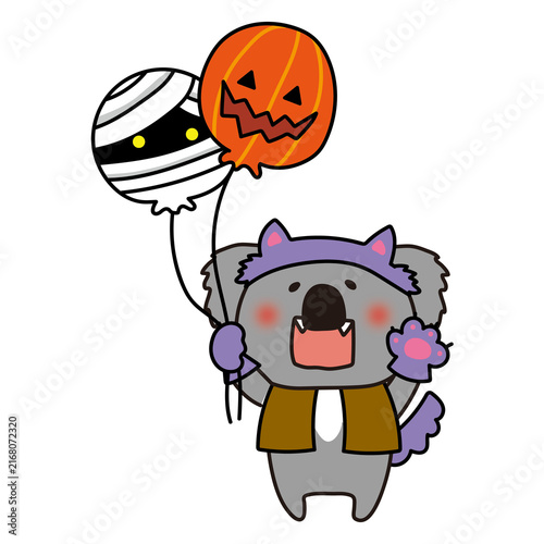 狼男の仮装をしてハロウィンの風船を持っているコアラ