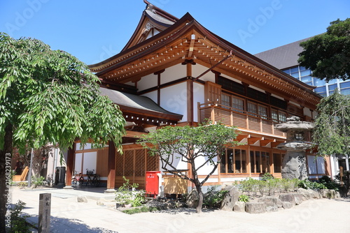 Fotografie traditional temple in fukuoka japan