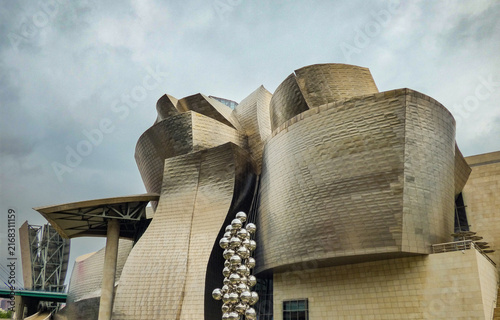 A Bilbao Landmark: The Guggenheim Museum, Spain — Modern Architecture, Tourist Destination