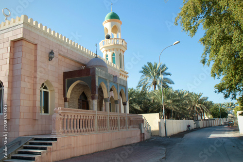 Obraz na płótnie Mosque with green-domed minaret in Khasab, Oman