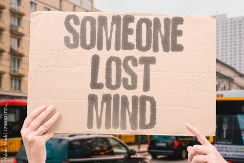 Foto "Someone lost mind" Erratic behavior disturbs public transit passengers