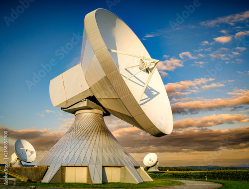 Fotografie Radio telescope of a satellite earth station