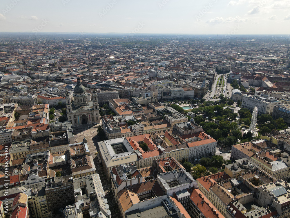 Obraz premium Editorial Use Only - Aerial view of Budapest, Hungary, including St. Stephen's Basilica and Elizabeth Square