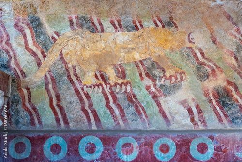 Canvastavla Puma mural by Avenue of the dead, Teotihuacan, Mexico.