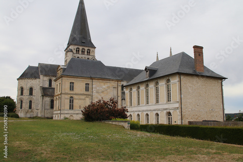 Obraz na plátně romanesque church and common at the saint-georges abbey in saint-martin-de-bosch