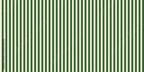 Foto A simple, textured vertical striped pattern in alternating dark green and cream bands, suitable for various design projects