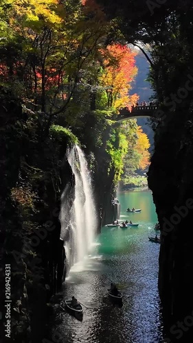 秋の高千穂峡と真名井の滝