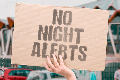 Canvastavla "No night alerts" Notifications banned after dark for teens