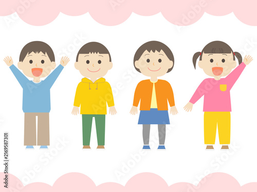 秋冬用の長袖の服を着た笑顔でかわいい幼い子供たちのイラスト_男の子と女の子