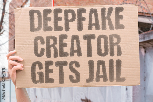 Canvastavla "Deepfake creator gets jail" Wisconsin man sentenced under Act 34
