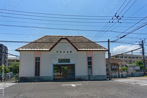 琴電屋島駅の駅舎