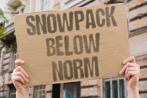 Fotografie "Snowpack below norm" February storms boost but reserves trail