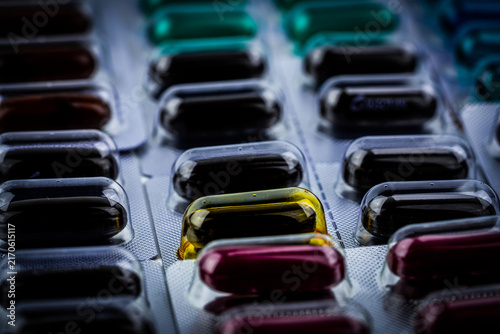 Canvastavla Close up of expired capsule pills in blister packs
