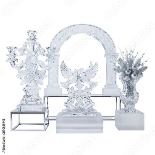 Cuadro en lienzo Carved ice wedding centerpiece with candelabra and lovebirds