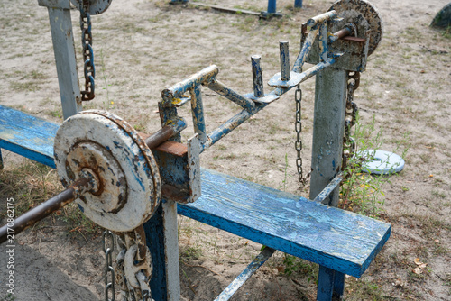 Brutal homemade multi grip lat pulldown row machine at outdoor gym