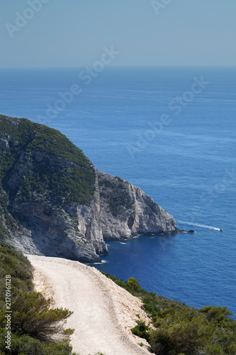 zakynthos dirt road and clear water