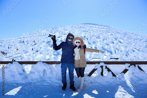 Japanese people are traveling to see snow monsters on Mt. Zao.