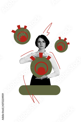 Foto Vertical photo collage of serious businesswoman hold eyeball spy supervision obs