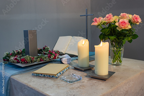 Fotografie A detailed horizontal interior lifestyle photograph showing a christian church a