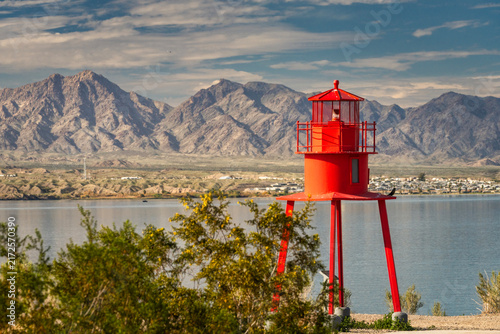 Lighthouse at Lake Havasu, Azriona