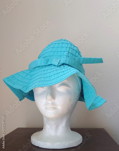 floppy cloth bucket hat