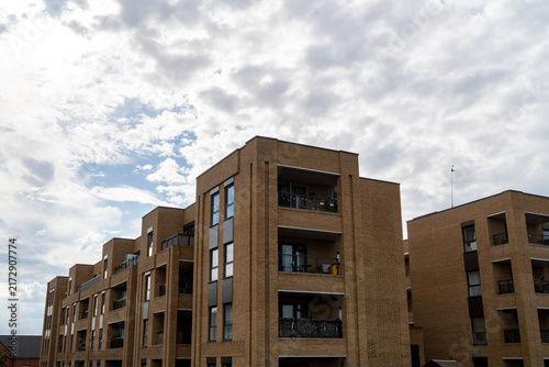 Canvas Print Cloudy Sky Over Modern Apartment Building During Daylight