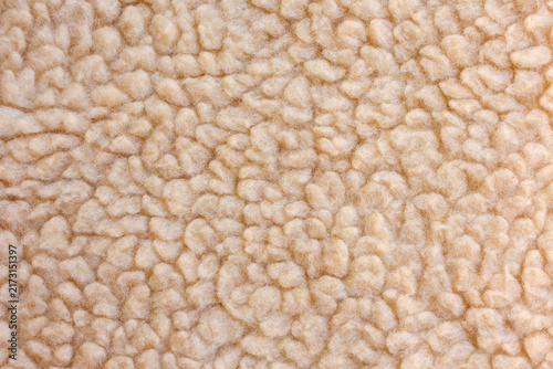 Fotografía Beige artificial shearling fleece texture with soft wool loops