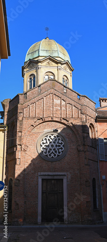 Bild auf Leinwand Sanctuary of Our Lady of Guastafredda in Piacenza, in particular the terracotta