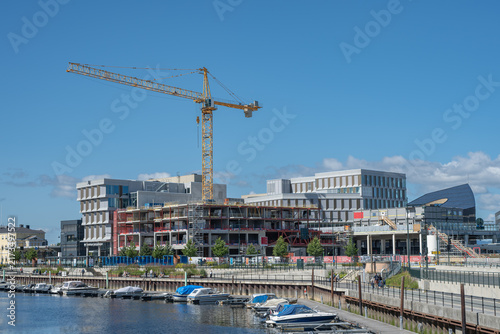 Foto Trondheim Central Station Area Urban Development with Harbor and Tower Crane