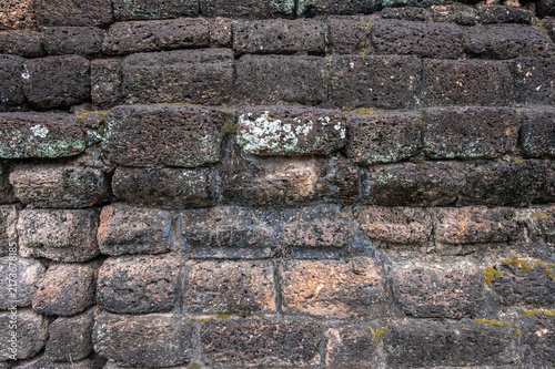 Картината върху платно The laterite stone wall in Sukhothai historical park, Thailand