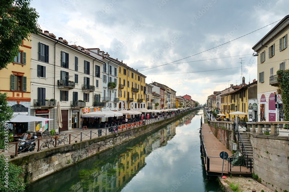 Obraz premium Cityscape on Naviglio grande in Milan, Lombardy, Italy
