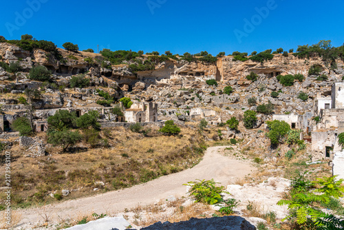 фотографія Scenic view in Ginosa, Province of Taranto, Apulia, Italy.