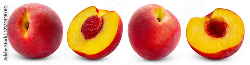 Foto Red juicy peaches isolated set