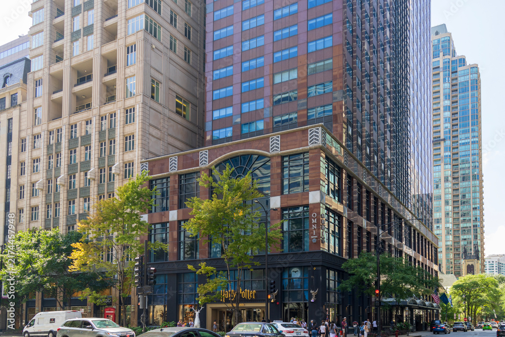 Fototapeta premium Shops along the Magnificent Mile in Chicago Illinois USA