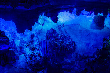 Keuken achterwand Guilin Blauwe grotten met stalactieten Guilin China  © dancar
