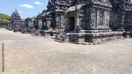 Fotografía Ancient Hindu architectural detail of Prambanan Temple in Yogyakarta