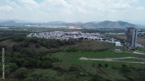 Real de Valdepeñas Zapoopan, desarrollos habitaciones colindantes al bosque de Nixticuil