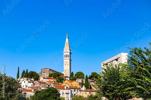 Fotografía St Euphemia Bell Tower Above Rovinj Old Town Croatia