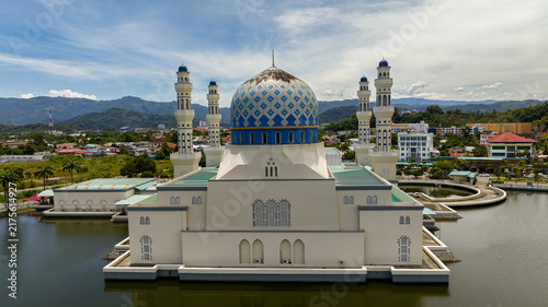 Foto Kota Kinabalu city mosque