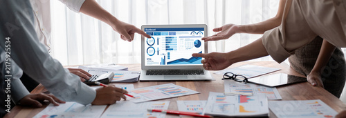 Fotografía Business data dashboard provide business intelligence analytic for marketing str