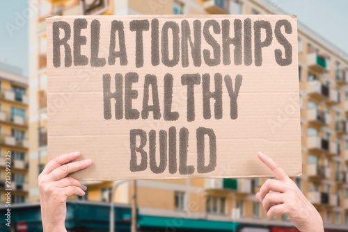 Foto "Relationships healthy build" CSE teaches constructive connection skills